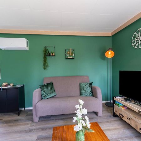 Cozy Chalet In Stegeren With A Terrace Extérieur photo
