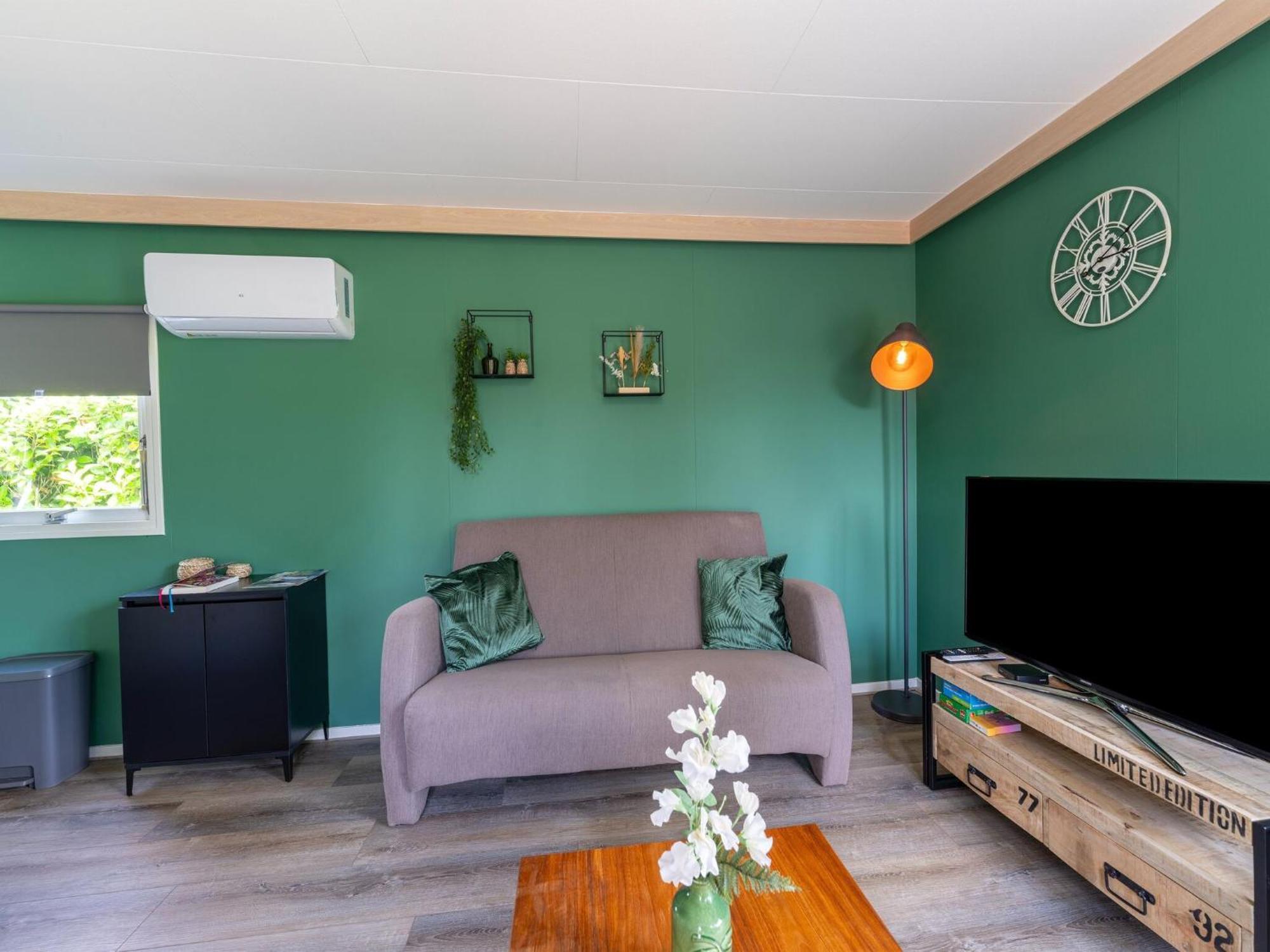 Cozy Chalet In Stegeren With A Terrace Extérieur photo