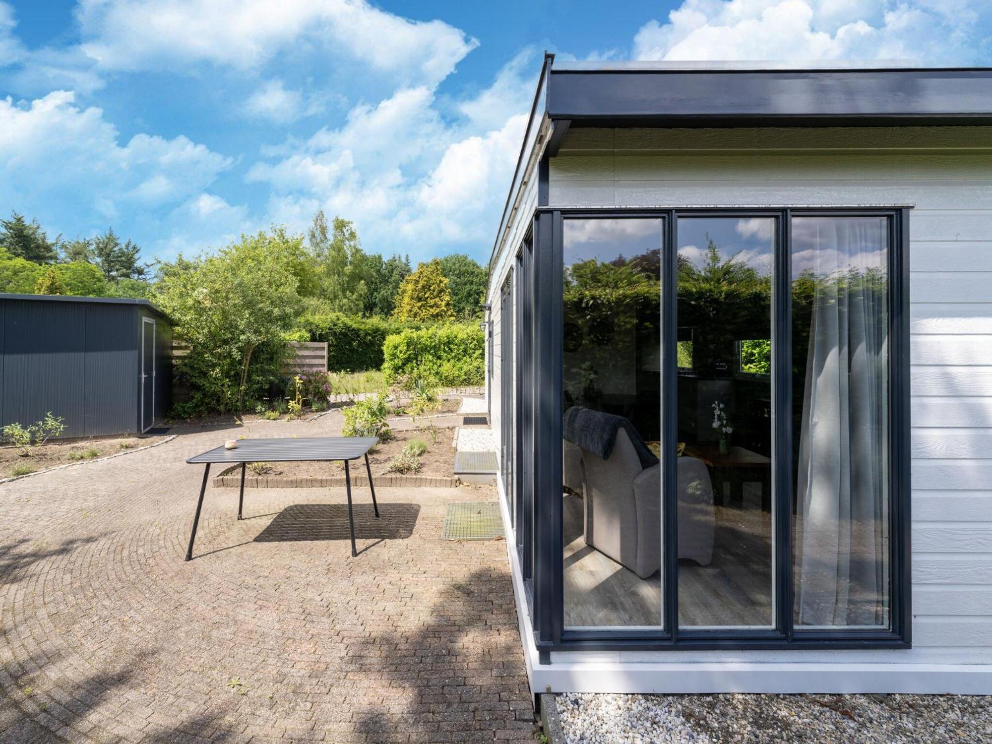 Cozy Chalet In Stegeren With A Terrace Extérieur photo